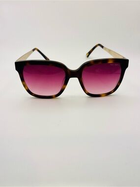 Ted Baker Oversized Sunglasses – Tortoise Frame & Pink Gradient Lenses + Case